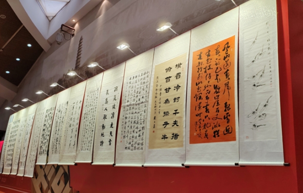 “红色文化 民族复兴”书画作品巡展收官站在韶山市文化馆举行