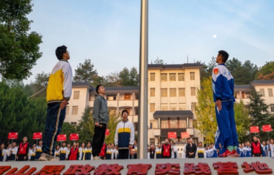 我的韶山行·时光笔记⑮丨韶山研学的青春回响：与历史同行，与信仰共进