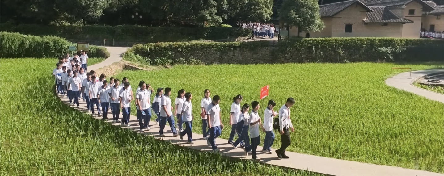 新化县第一中学