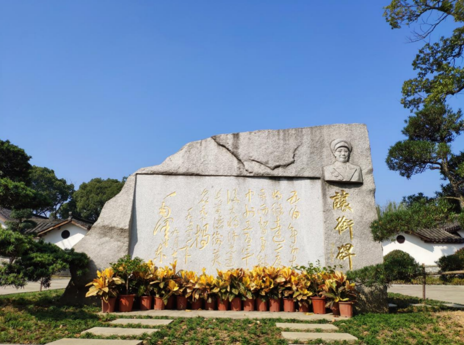 截屏2025-11-03 22.36.48.png