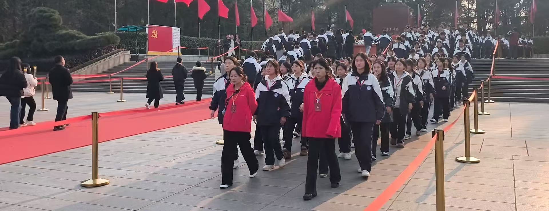 桑植县德兴高级中学