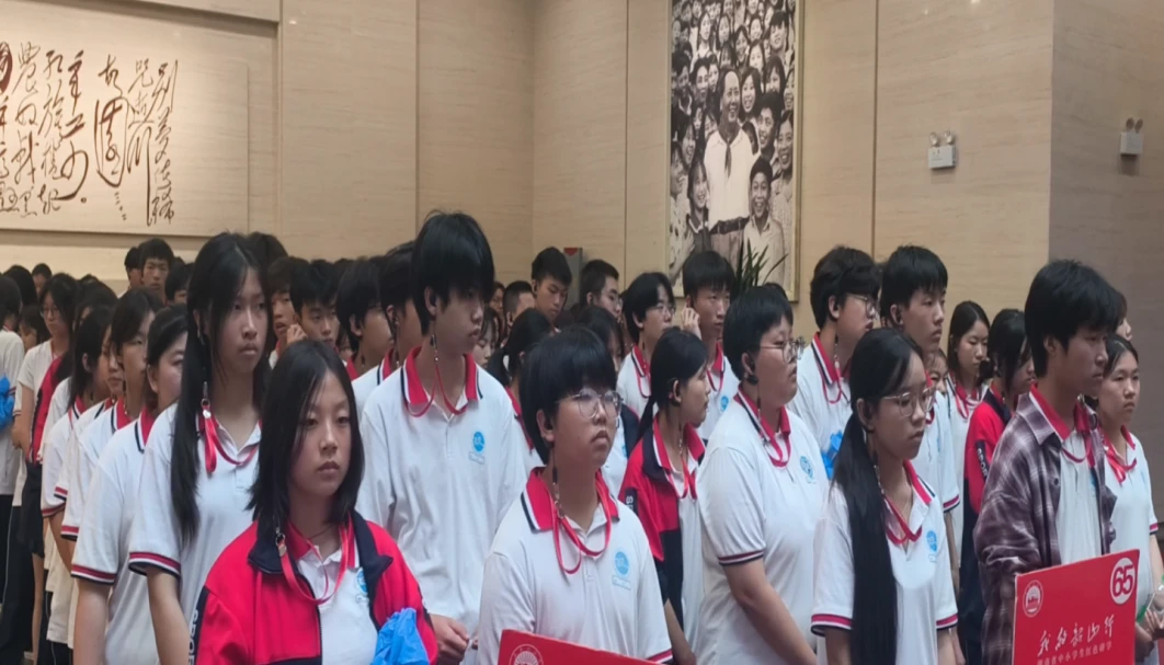 洪江市黔阳二中
