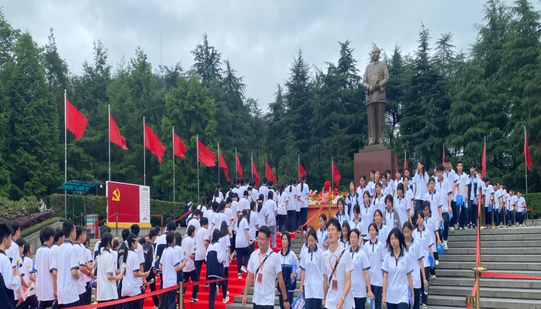 洪江市职业中专学校
