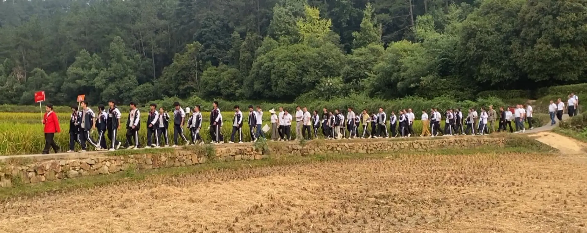 南县第六中学